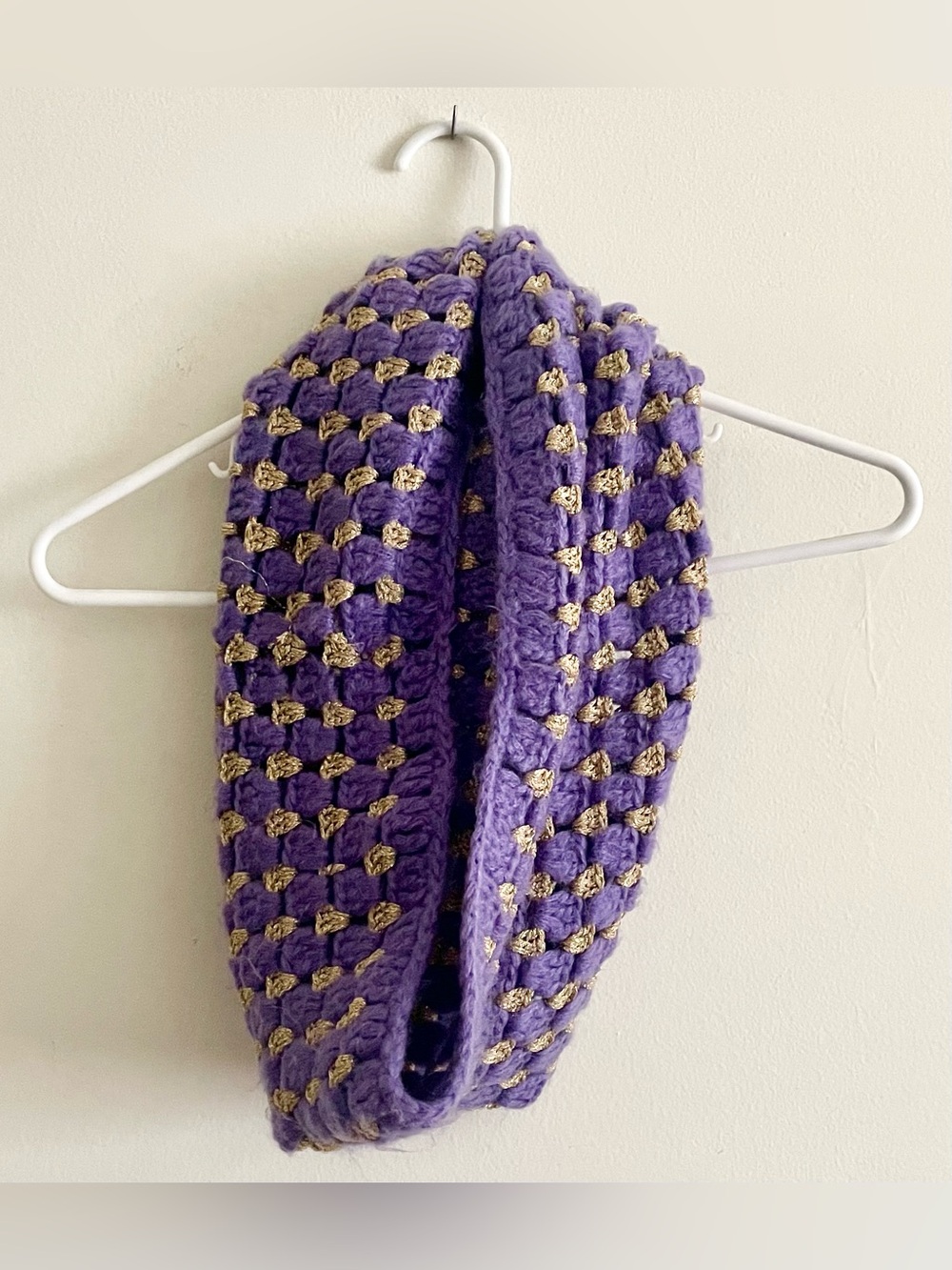 🫟 ASOS Purple Crochet Infinity Scarf with Gold Accent Stitching 🫟